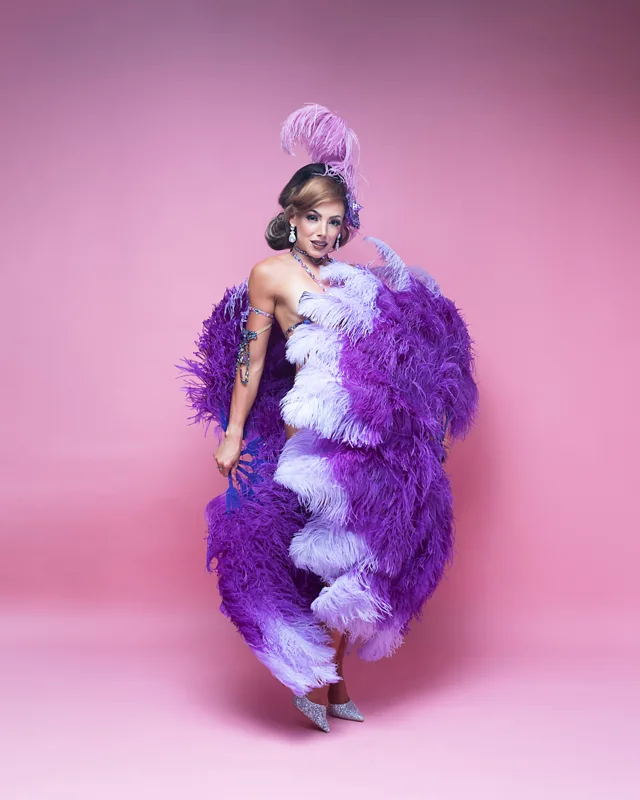 Puss-n-boots — burlesque portfolio photograph 11