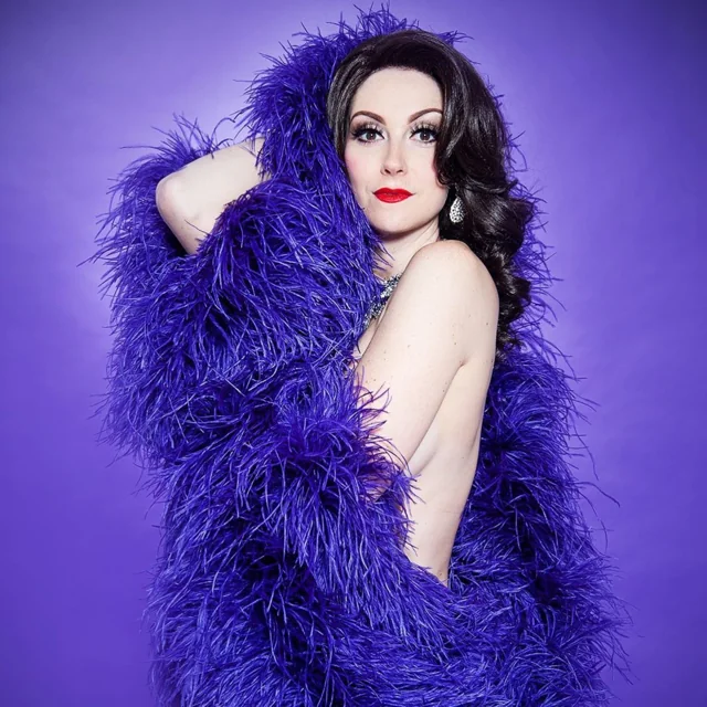 Rosie — burlesque portfolio photograph 6